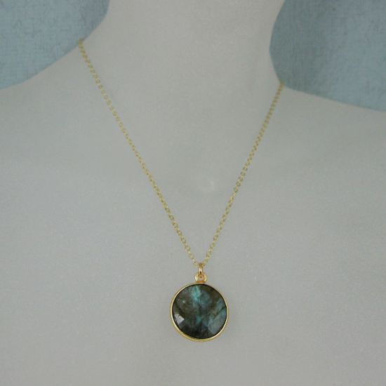 Wholesale Bezel Gemstone Round Pendant Necklace - Gold Plated Chain - Labradorite (16-24")