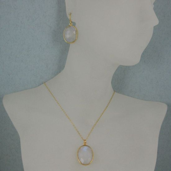 Wholesale Bezel Gemstone Oval Pendant Necklace & Earrings-Gold Plated-Moonstone (16-24")