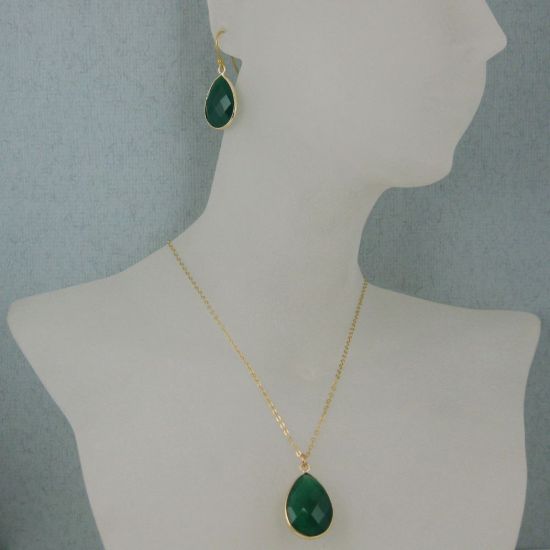 Wholesale Bezel Gemstone Tear Pendant Necklace & Earrings - Gold Plated - Green Onyx (16-24")