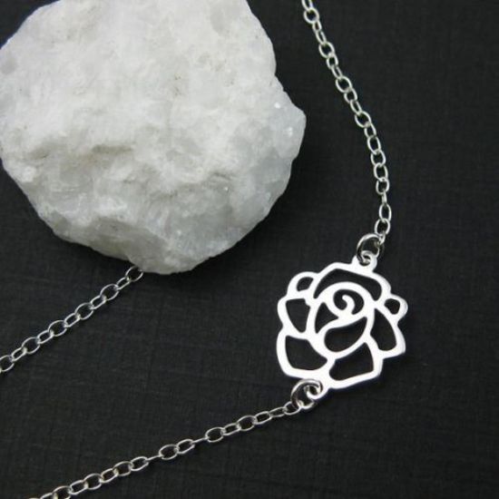Wholesale 925 Sterling Silver Necklace with Sweet Rose Pendant (16-24")
