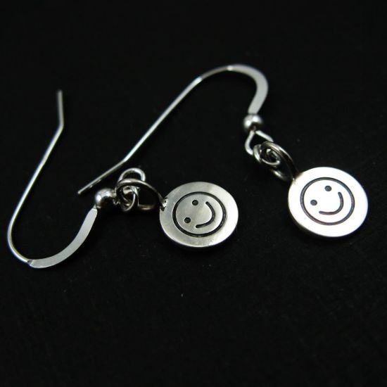 Wholesale 925 Sterling Silver Earrings- Happy Face Charm