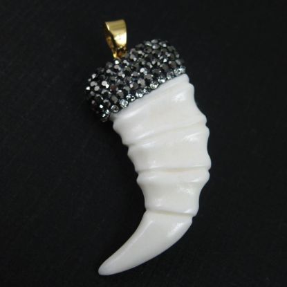 Wholesale Zircon Pave Imitation Ox Bone Horn Tusk Pendant (1 pc)