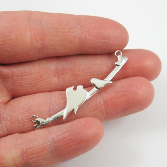 Wholesale Rhodium plated Sterling Silver Two Adult Birds perched on a Bar with One Baby Bird Pendant, Charms and Pendants for Jewelry Making, Wholesale Findings