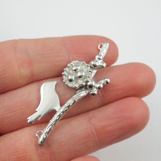 Wholesale Rhodium plated Sterling Silver Bird perched on a Branch with Nest and 3 Eggs, Charms and Pendants for Jewelry Making, Wholesale Findings