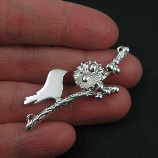 Wholesale Sterling Silver Bird perched on a Branch with Nest and 2 Eggs, Charms and Pendants for Jewelry Making, Wholesale Findings