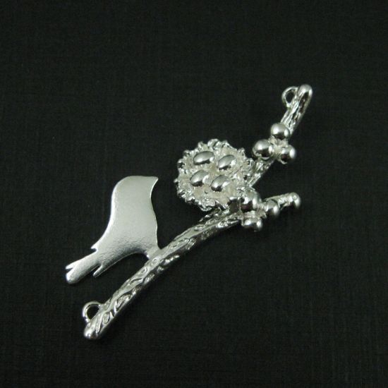 Wholesale Sterling Silver Bird perched on a Branch with Nest and 4 Eggs, Charms and Pendants for Jewelry Making, Wholesale Findings