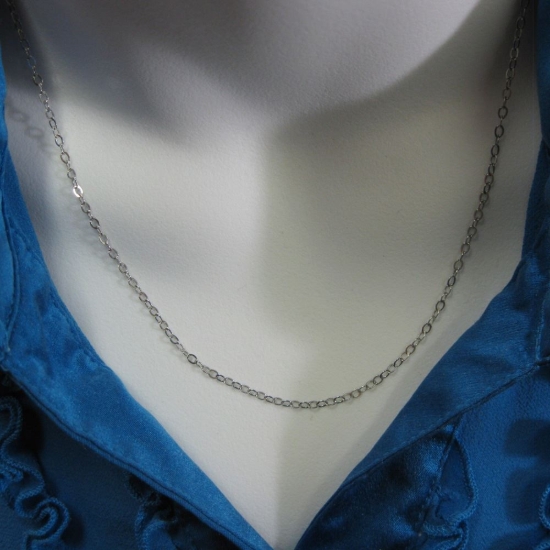 Wholesale Rhodium plated Sterling Silver 2.5mm Flat Cable Chain, Wholesale Bulk Necklace Chains