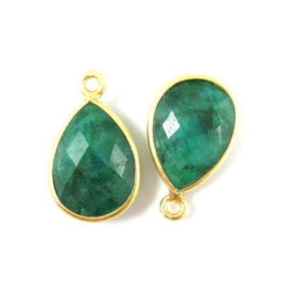 Wholesale Gold plated Sterling Silver Small Teardrop Bezel Emerald Dyed Gemstone Pendant, Wholesale Gemstone Pendants for Jewelry Making