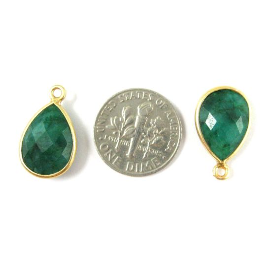 Wholesale Gold plated Sterling Silver Small Teardrop Bezel Emerald Dyed Gemstone Pendant, Wholesale Gemstone Pendants for Jewelry Making