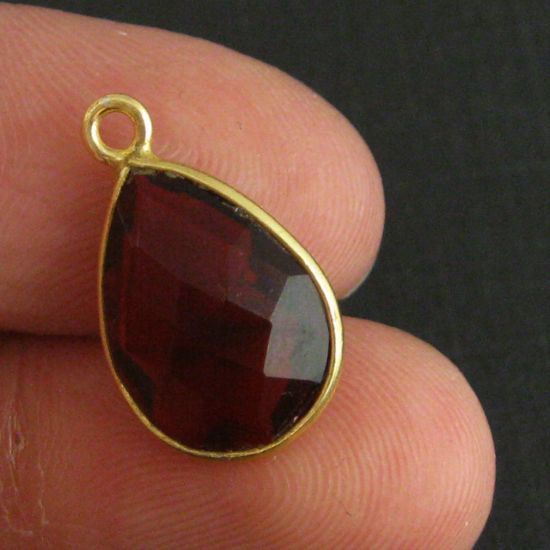 Wholesale Gold plated Sterling Silver Small Teardrop Bezel Garnet Quartz Gemstone Pendant, Wholesale Gemstone Pendants for Jewelry Making