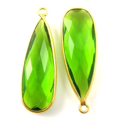 Wholesale Gold plated Sterling Silver Elongated Teardrop Bezel Peridot Quartz Gemstone Pendant, Wholesale Gemstone Pendants for Jewelry Making