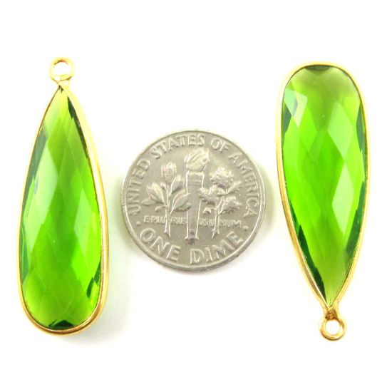 Wholesale Gold plated Sterling Silver Elongated Teardrop Bezel Peridot Quartz Gemstone Pendant, Wholesale Gemstone Pendants for Jewelry Making