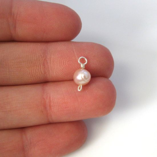 Wholesale Freshwater Pearl beads-Purple Pearl Charms 4.5 -5 mm (pack of 5 pcs)