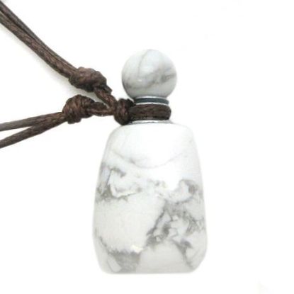 Wholesale Howlite Essential Oil Bottle with Silk Cord Necklace - Irregular Shape