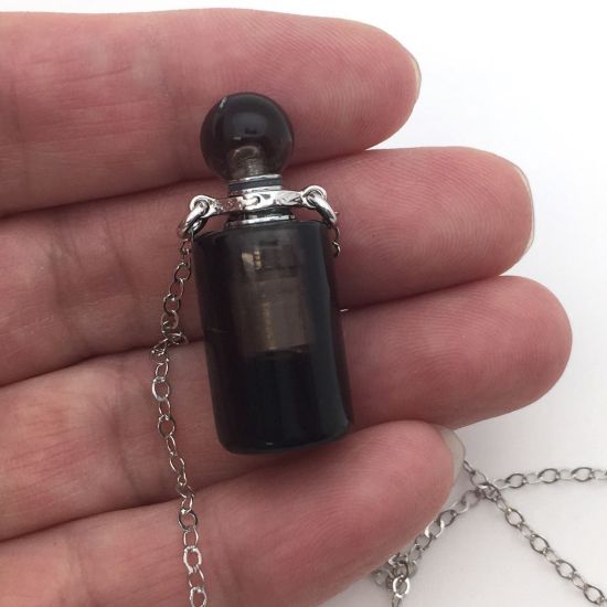 Wholesale essential oil gemstone bottle