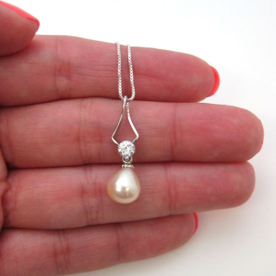 Wholesale Sterling Silver Cream Freshwater Pearl and CZ Stone Diamond Shaped Pendant Necklace-16"