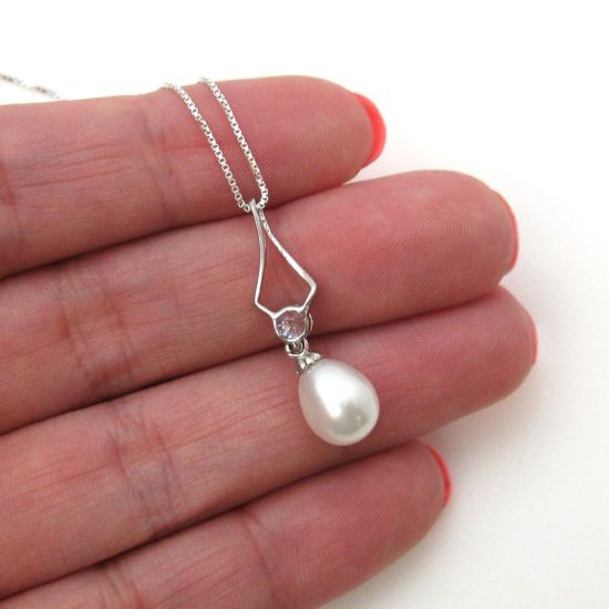 Wholesale Sterling Silver White Freshwater Pearl and CZ Stone Diamond Shaped Pendant Necklace-16"