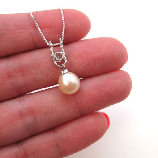 Wholesale Sterling Silver Cream Freshwater Pearl and CZ Stone Pendant Necklace-18"