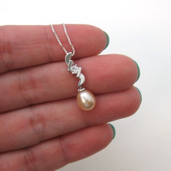 Wholesale Sterling Silver Cream Freshwater Pearl and CZ Stone Zigzag Pendant Necklace-16"