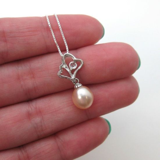 Wholesale Sterling Silver Cream Freshwater Pearl and CZ Stone Heart Pendant Necklace-16"