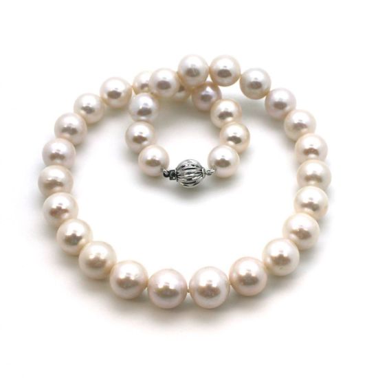 Wholesale 14K White Gold Clasp and White Freshwater Pearl Graduated Necklace-16"