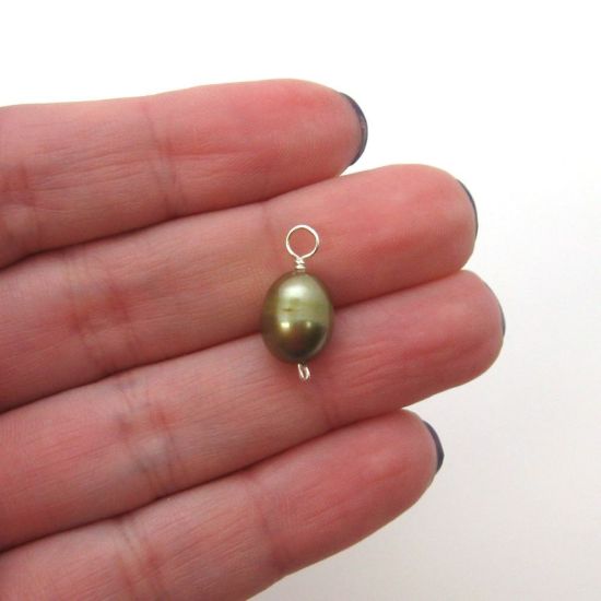 Wholesale Wire Wrapped Dyed Green Oval Freshwater Pearl Charms (pack of 5 pcs)