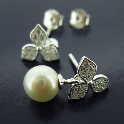 Wholesale Sterling Silver Fancy CZ Stone Three Leaf Flower Bridal Earrings (Sold per pair)