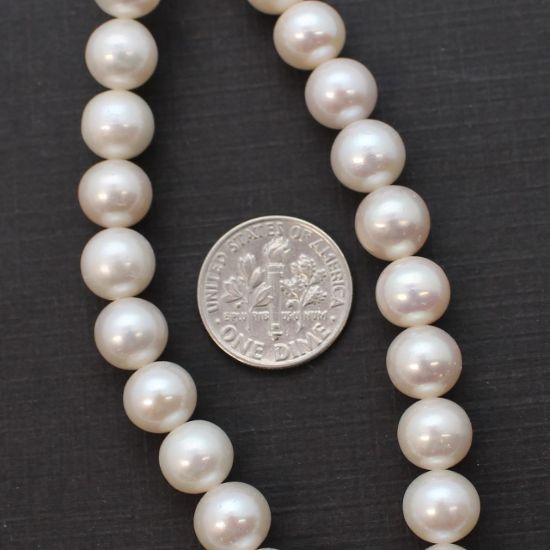 Wholesale White Freshwater Pearl Off Round 8-9mm Beads (1 strand)