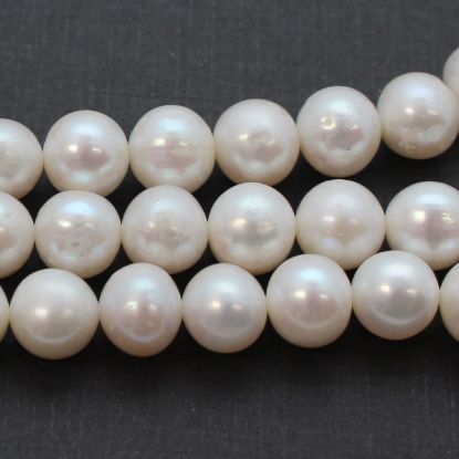 Wholesale White Freshwater Pearl Off Round 8.5-9.5mm Beads (1 strand)