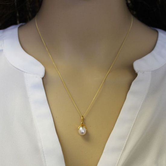 Wholesale Gold Over Sterling Silver White Freshwater Pearl Flower Bud Pendant Necklace-18"