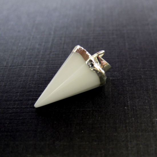 Wholesale 925 Sterling Silver Circular Cone White Jade Stone Pendant Bead