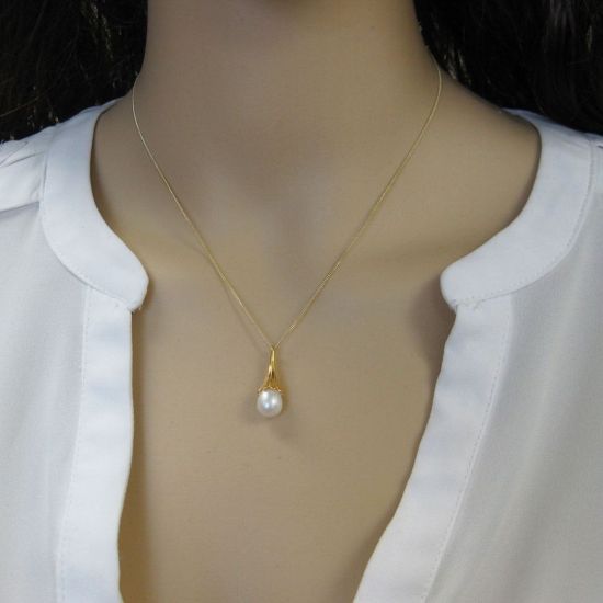 Wholesale Gold Over Sterling Silver Cone Capped White Freshwater Pearl Necklace