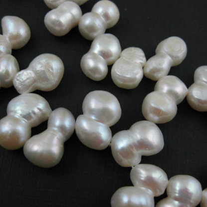 Wholesale Creamy White Freshwater Pearls - Top Drilled Peanut Shape 15-17mm - June Birthstone (15 inches)