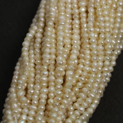Wholesale Freshwater Pearl Strand 2.5-3mm Creamy White Seed Pearls Wholesale Pearls for Beading and Jewelry Making