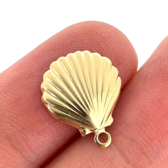 Wholesale 1/20 14K Gold Filled Clam Shell Charm - 13.5mm (sold per piece)