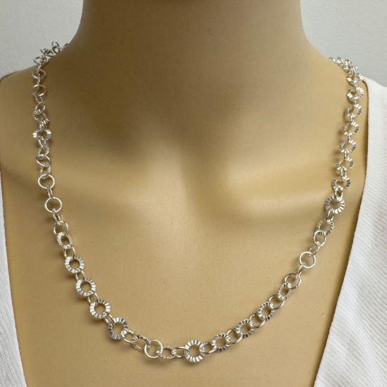 Wholesale Sterling Silver Finished Chain - Texture Circle with Smooth Ring