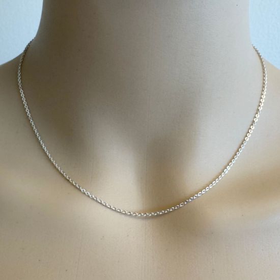 Wholesale Sterling Silver Bulk Chain - 1.3x1.5mm Solid Flat Cable Chain (sold per foot)